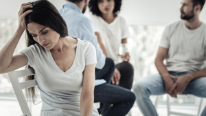 Psychology Reveals Why You Feel Loneliest When Surrounded by People