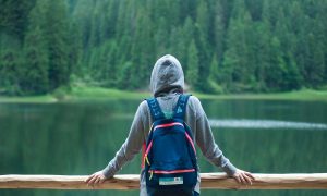 Psychology reveals lonely people aren’t broken—they’re actually the ones who care most about life