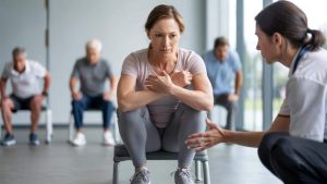 Doctors Say This Surprising Activity Beats Swimming for Knee Pain Relief