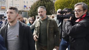 Abascal exige moción de censura tras acusar a Sánchez de ocultar crímenes con ruido de bombas