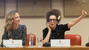 Activista iraní acusa a Sánchez de explotar el sufrimiento de su pueblo para atacar rivales