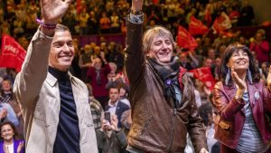 Aznar acusa a Sánchez de connivencia con terrorismo iraní tras usar ‘No a la guerra’ en campaña