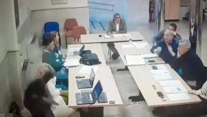 El concejal del PSOE que tiró café a Vox dimite tras el escándalo que nadie esperaba