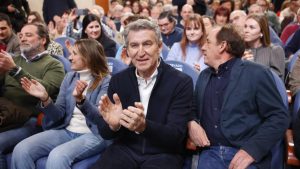 Feijóo revela el secreto detrás de los 700 asesores de Sánchez que nadie esperaba