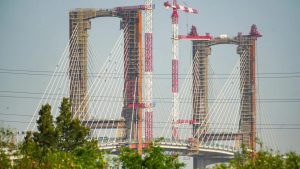 La obra del Puente del Centenario costó cinco millones más de lo presupuestado