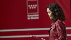 Madrid obliga a Ayuso crear registro de objetores del aborto tras fallo judicial inesperado