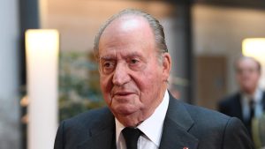 Juan Carlos I permanece en Abu Dabi mientras crece la tensión militar en Oriente Medio