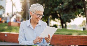 Psychology Reveals Why Introverts Over 60 Are Secretly Thriving While Extroverts Struggle in Retirement