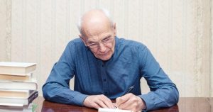 Psychology reveals why people over 60 who write on paper have sharper memories than phone users