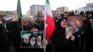 Un español revela desde Teherán por qué los bombardeos nunca derribarán a Irán