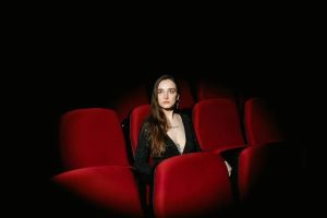 Why Adults Without Close Friends by 50 Aren’t Broken—Psychologists Reveal the Real Reason