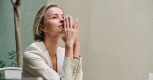 Your nervous system still thinks you’re broke even after you become wealthy, psychologists discover